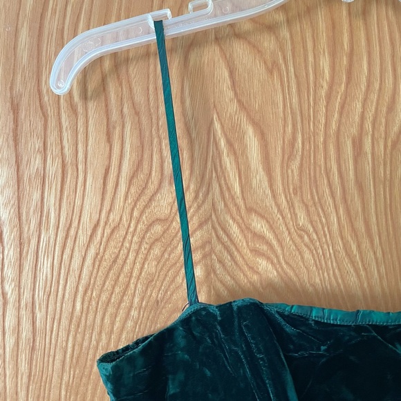 Vintage Patty O’Neil forest green crushed velvet & taffeta party dress, size 6 - Picture 5 of 11